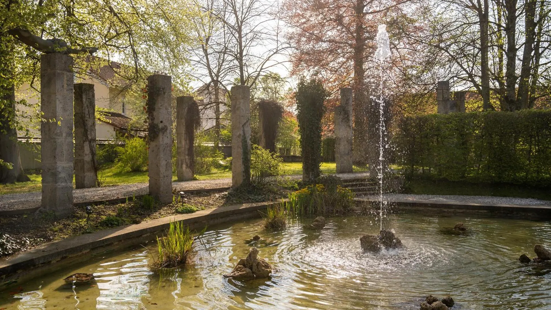 Schloss Lautrach Hotel 4*,