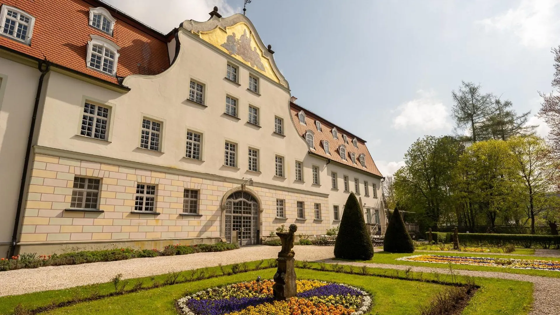 Schloss Lautrach Hotel